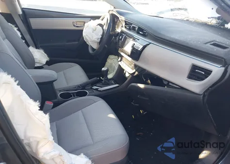 2016 Toyota Corolla Le z USA, uszkodzony, nr VIN 2T1BURHE1GC693243